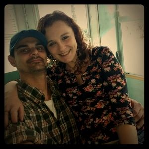 Meet your Posher, Dee